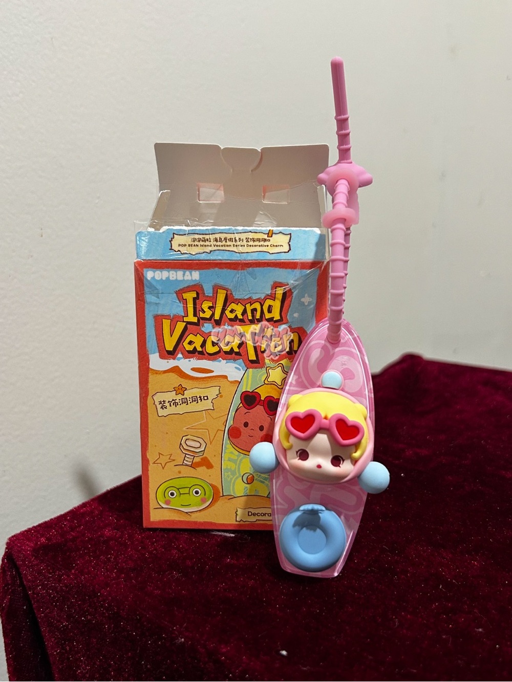 pop mart skullpanda island vacation series decorative charm